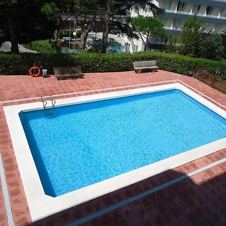 Playas Lloret -famous Family Fenals * Lloret de Mar